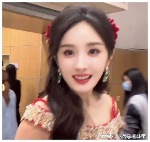 娱乐圈5月吃瓜爆料视频,明星幕后故事大揭秘! 第2张 娱乐圈5月吃瓜爆料视频,明星幕后故事大揭秘! 第2张